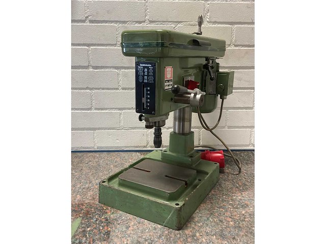 Worner b4 tafelboormachine - afbeelding 4 van  10