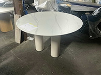 Wout keramisch taupe creamy eetkamertafel rond 130cm - afbeelding 1 van  4