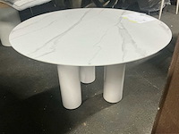Wout keramisch taupe creamy eetkamertafel rond 130cm - afbeelding 2 van  4