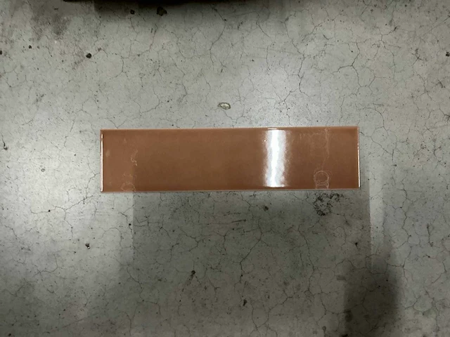 Wow - 30 x 7,5 cm - wandtegel 27 m2 - afbeelding 1 van  4