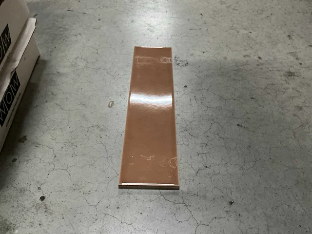 Wow - 30 x 7,5 cm - wandtegel 27 m2 - afbeelding 3 van  4