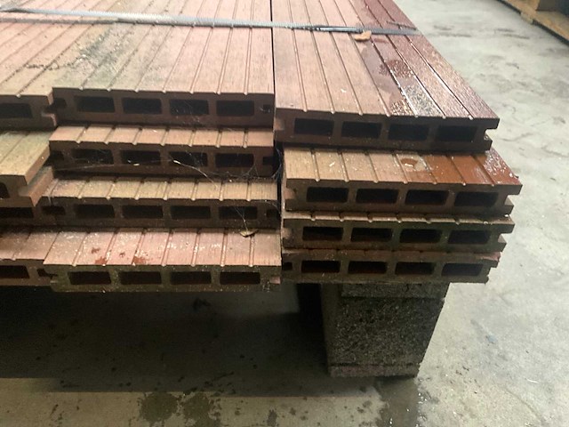 Wpc kunststof dekdeel 2,3x14,5x300 cm (29x) - afbeelding 5 van  5