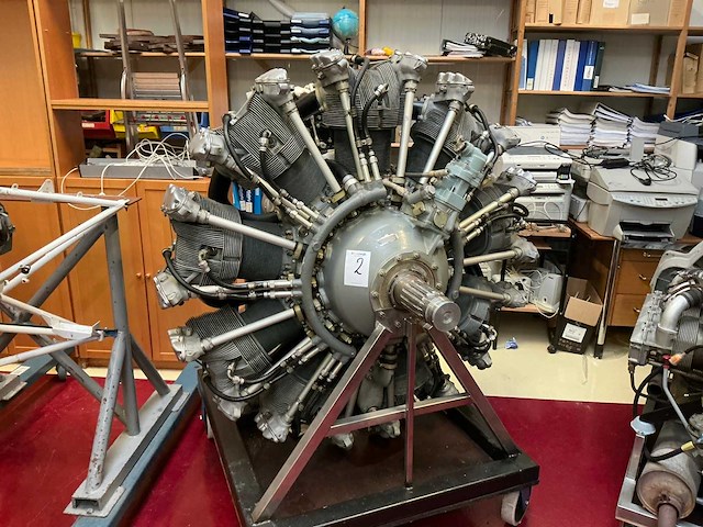 Wsk-pzl asz-621r-m118 radiaalmotor 958pk - afbeelding 1 van  16