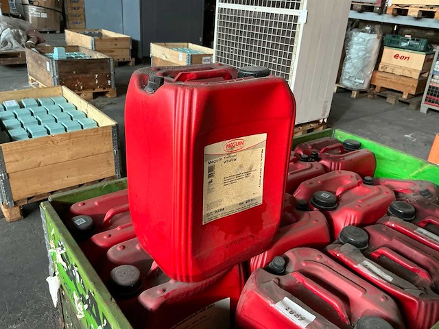 Wt-01w trenoel flacon meguin snijolie à 20 liter (24x) - afbeelding 1 van  5