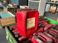 Wt-01w trenoel flacon meguin snijolie à 20 liter (24x) - afbeelding 1 van  5
