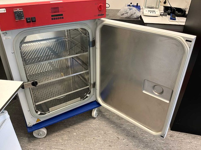 Wtc binder laboratoriumincubator - afbeelding 2 van  4