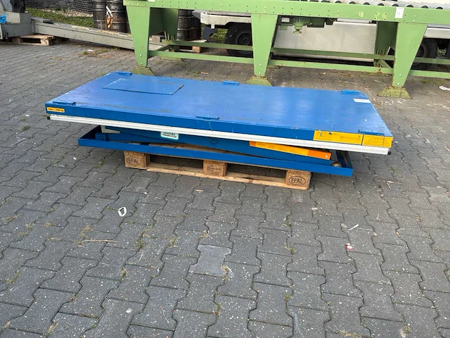 Wtt fördertechnik e.15.11.8.2.0 hydraulische schaarheftafel - afbeelding 1 van  6