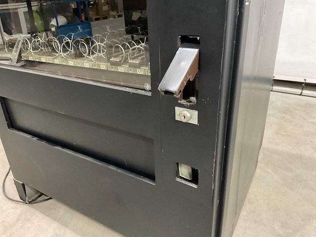 Wurlitzer - snack b - snoepautomaat - afbeelding 11 van  13