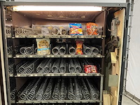 Wurlitzer - snack b - snoepautomaat - afbeelding 12 van  13
