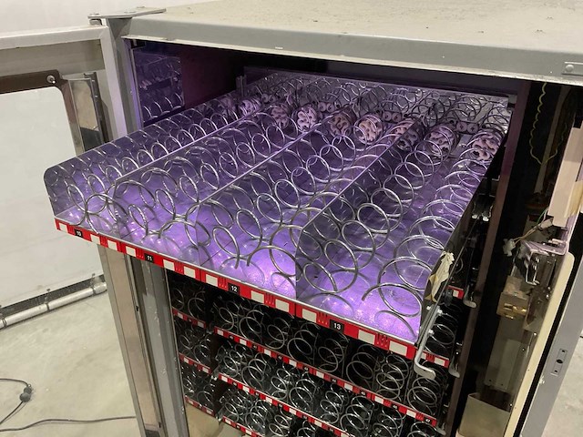 Wurlitzer - snack s 636 - snoepautomaat - afbeelding 4 van  7