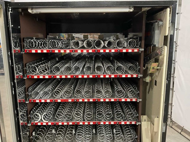 Wurlitzer - snoepautomaat - afbeelding 11 van  13