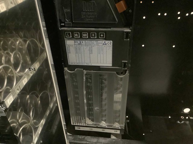 Wurlitzer bbb45 ivc 1 verkoopautomaat - afbeelding 9 van  10