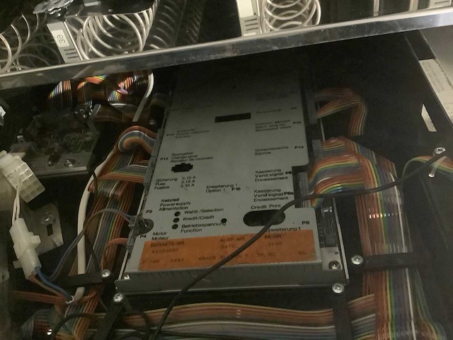 Wurlitzer bbb45 ivc 1 verkoopautomaat - afbeelding 10 van  10