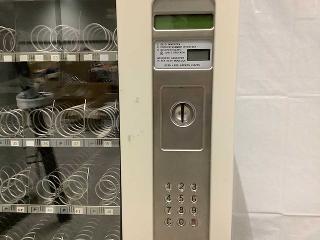 Wurlitzer bbb45 ivc 1 verkoopautomaat - afbeelding 3 van  9