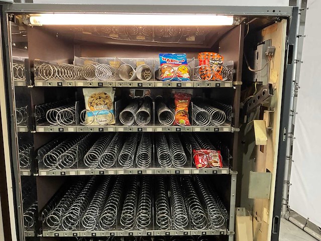 Wurlitzer snack b snoepautomaat - afbeelding 12 van  13