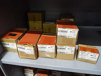 Würth - partij bevestigingsmateriaal, ca 85 verpakkingen - afbeelding 4 van  7