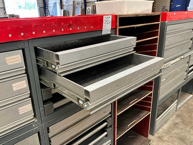 Wurth cabinet - afbeelding 2 van  9