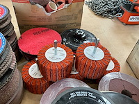 Würth diverse slijp en schuur materialen - afbeelding 6 van  7