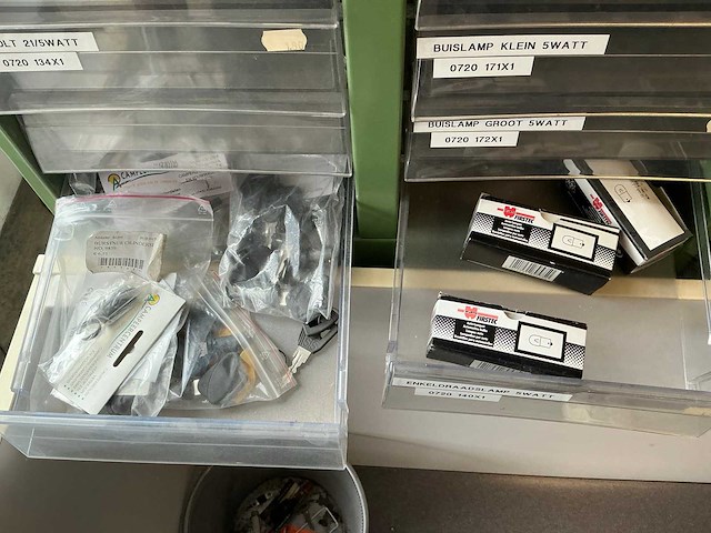 Würth firstec kleingoed ladekastje met inhoud (2x) - afbeelding 11 van  20