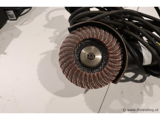 Würth master ews 14-125-eq universal haakse slijper - afbeelding 5 van  6