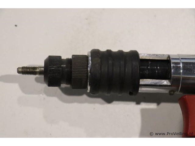 Würth master peg 10s perslucht blindklinkmoerenmachine - afbeelding 3 van  5