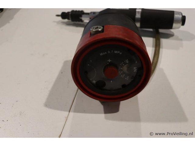 Würth master peg 10s perslucht blindklinkmoerenmachine - afbeelding 4 van  5
