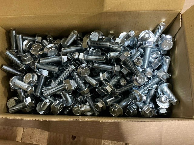 Würth zeskantflensbouten m10x30 (5.000x) - afbeelding 2 van  4