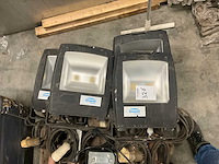 Wws 100watt bouwlamp op statief (4x) - afbeelding 2 van  5