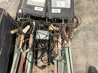 Wws 100watt bouwlamp op statief (4x) - afbeelding 3 van  5