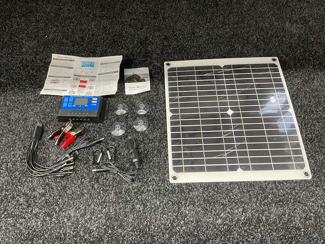 Wyprodukowano amr-1 zonnepaneel set - afbeelding 1 van  7