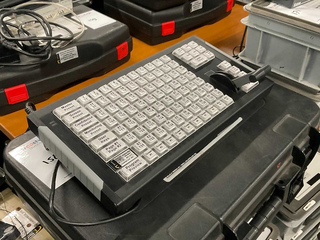 X-keys sb-124-t analog way shotbox controller - afbeelding 2 van  4