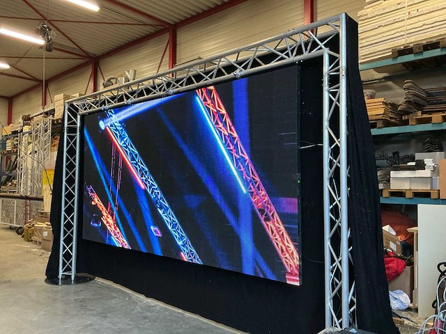 Xcav p6 ledscherm 60m2 (120x) - afbeelding 13 van  19