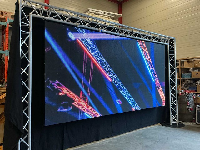 Xcav p6 ledscherm 60m2 (120x) - afbeelding 14 van  19