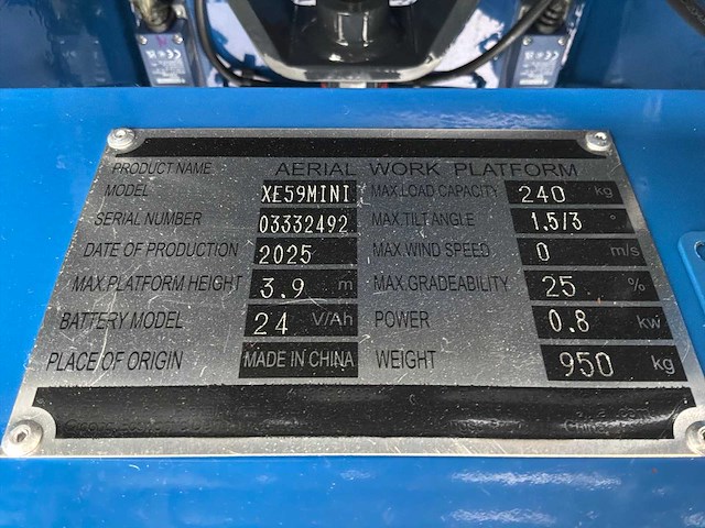 Xe59mini schaar hoogwerker - afbeelding 9 van  19
