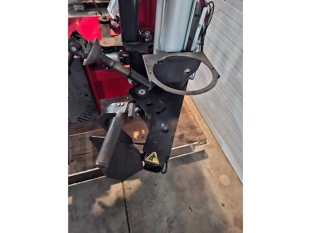 Xedra rema tip top - 2014 - promaxx force 1130 - banden balanceerapparaat - afbeelding 10 van  25