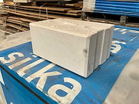 Xella silka partij kalkzandsteen blokken - afbeelding 1 van  3