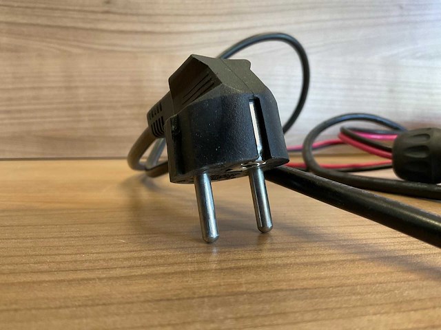 Xenteq lbc 512-10 acculader - afbeelding 4 van  5