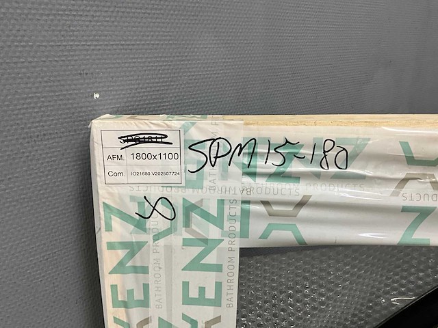 Xenz - sps1811 - toog gevormde spiegel met rondom indirecte verlichting - afbeelding 6 van  10