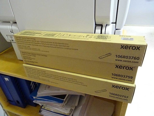 Xerox - versalink c7000 - multifunctional - afbeelding 2 van  3