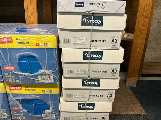 Xerox printer met diverse papier - afbeelding 11 van  15