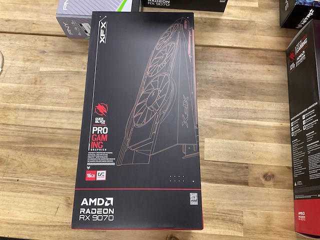 Xfx pro gaming rx-97qick videokaart - afbeelding 1 van  3