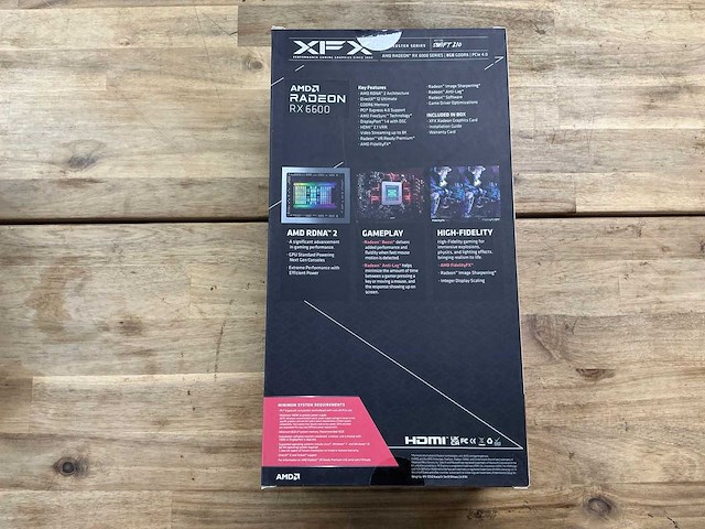 Xfx speedster swft 210 amd radeon rx 6600 videokaart - afbeelding 2 van  3