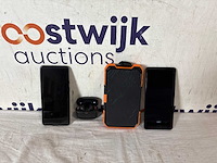 Xiaomi 11t - 128gb - grijs + xtorm powerbank zonneenergie + jbl tune 230nc tws - volledig draadloze oordopjes - afbeelding 1 van  1