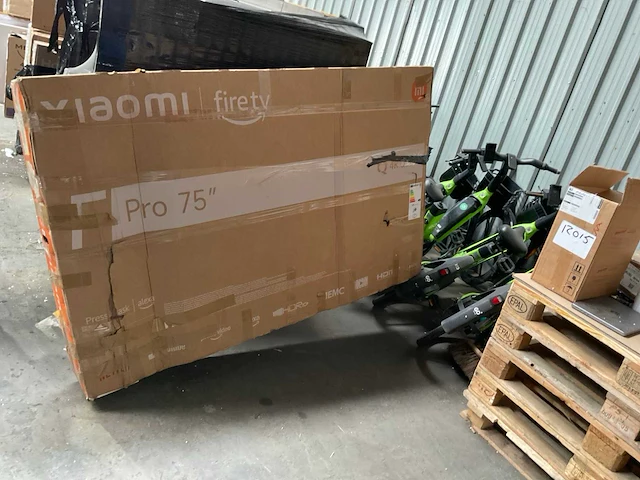 Xiaomi pro 75 inch televisie - afbeelding 3 van  8