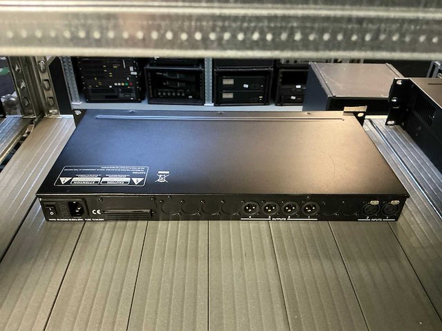 Xilica xd2040 systeem processor - afbeelding 3 van  3