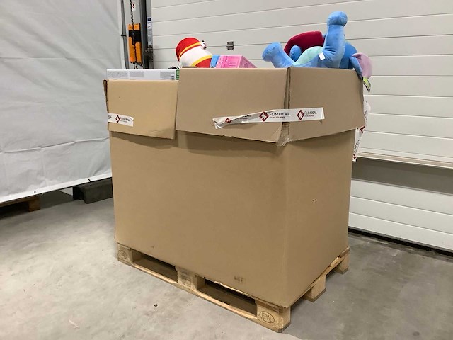 Xl pallet speelgoed nieuw met o.a lego en pokemon - afbeelding 2 van  12
