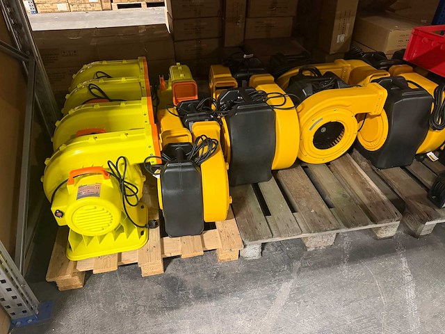 Xl springkussen met glijbaan (unicorn thema) - afbeelding 4 van  5