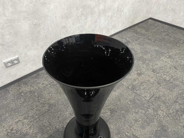Xl zwart glazen vaas h100 - afbeelding 7 van  9