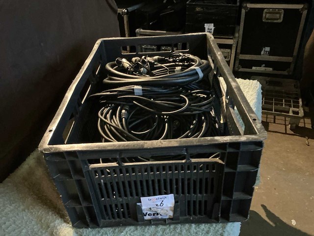 Xlr audio kabels in krat - afbeelding 3 van  3