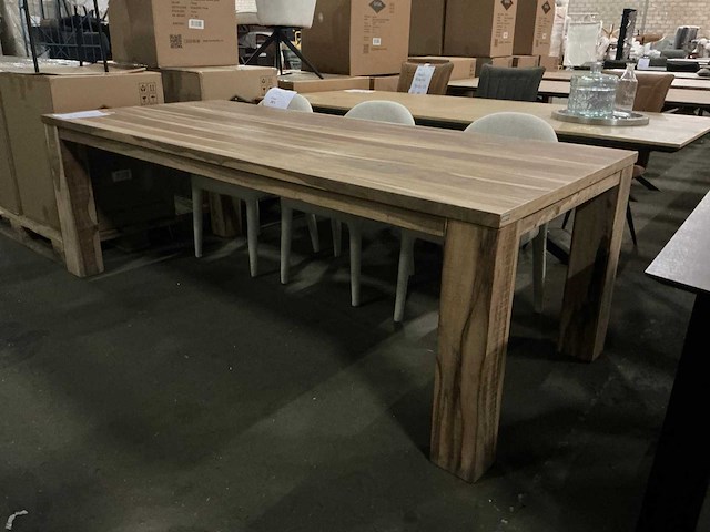 Xooon eik sesam wood eetkamertafel 230cm - afbeelding 1 van  3